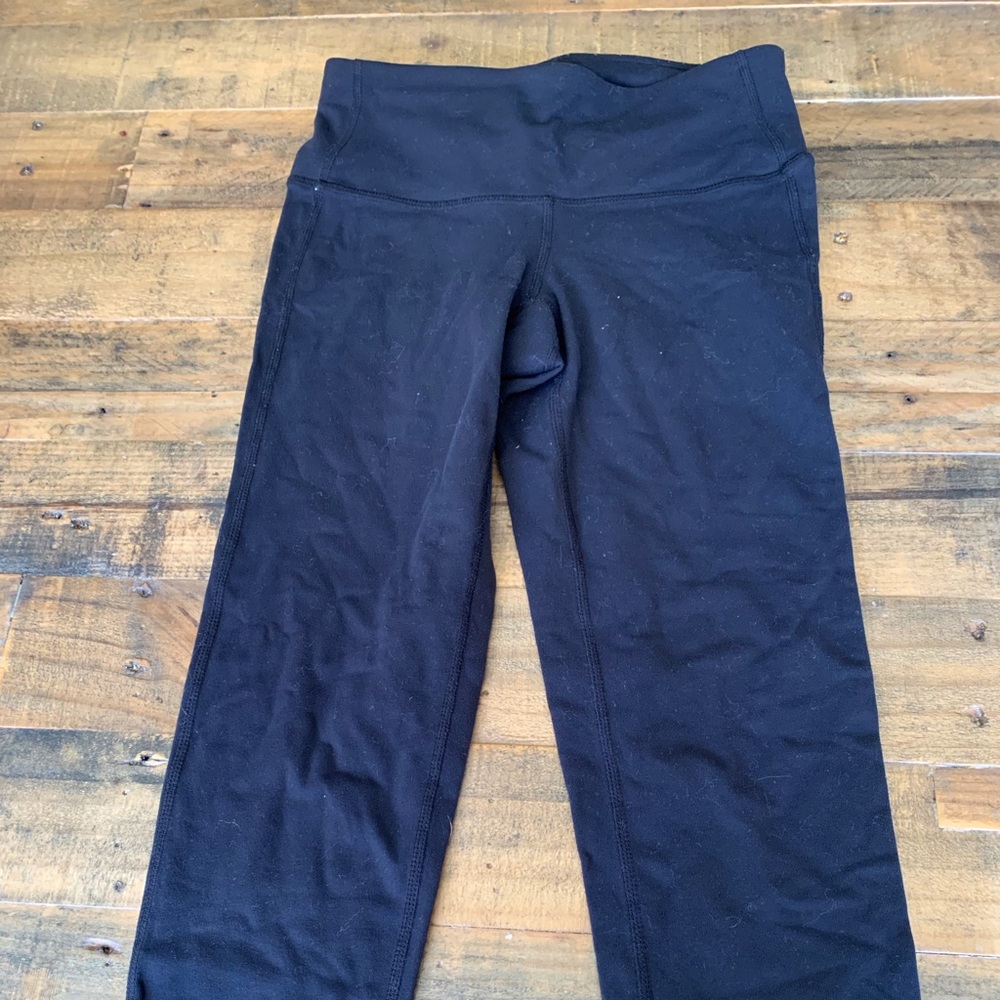 Athleta Cropped Leggings
